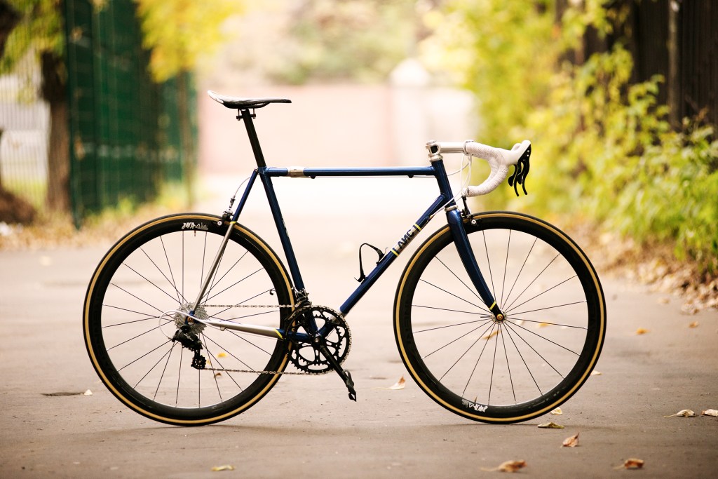 Stainless Road Lis with S&S&nbsp;Couplers