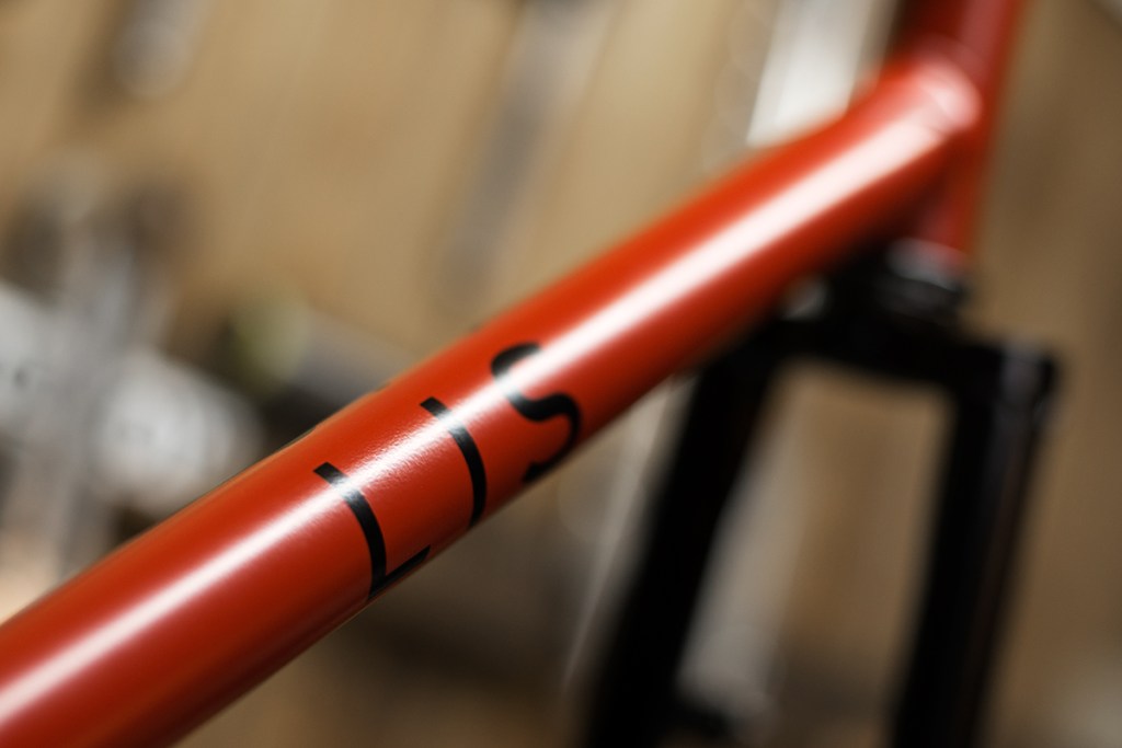 Lugged touring frameset